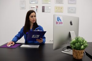 isabel ican despacho